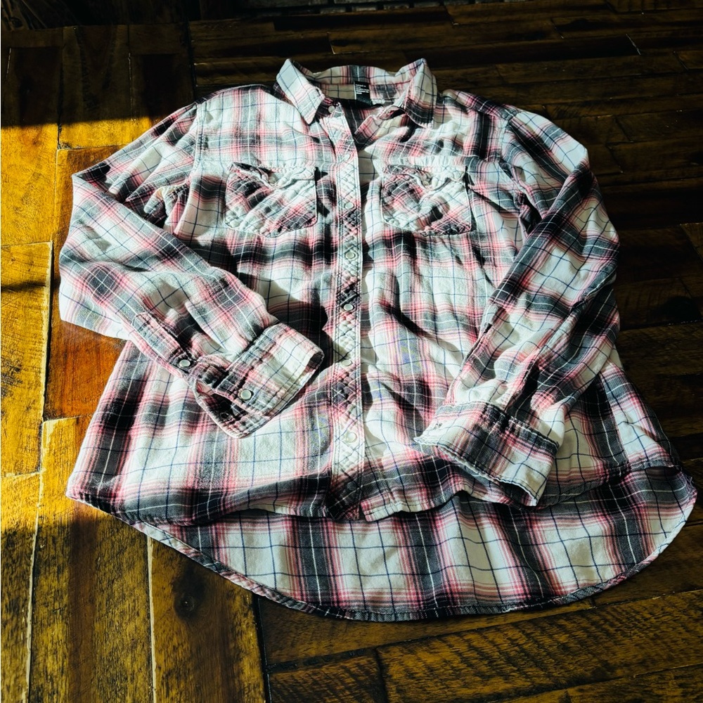 Forever 21 Pink and Black Checkered Shirt